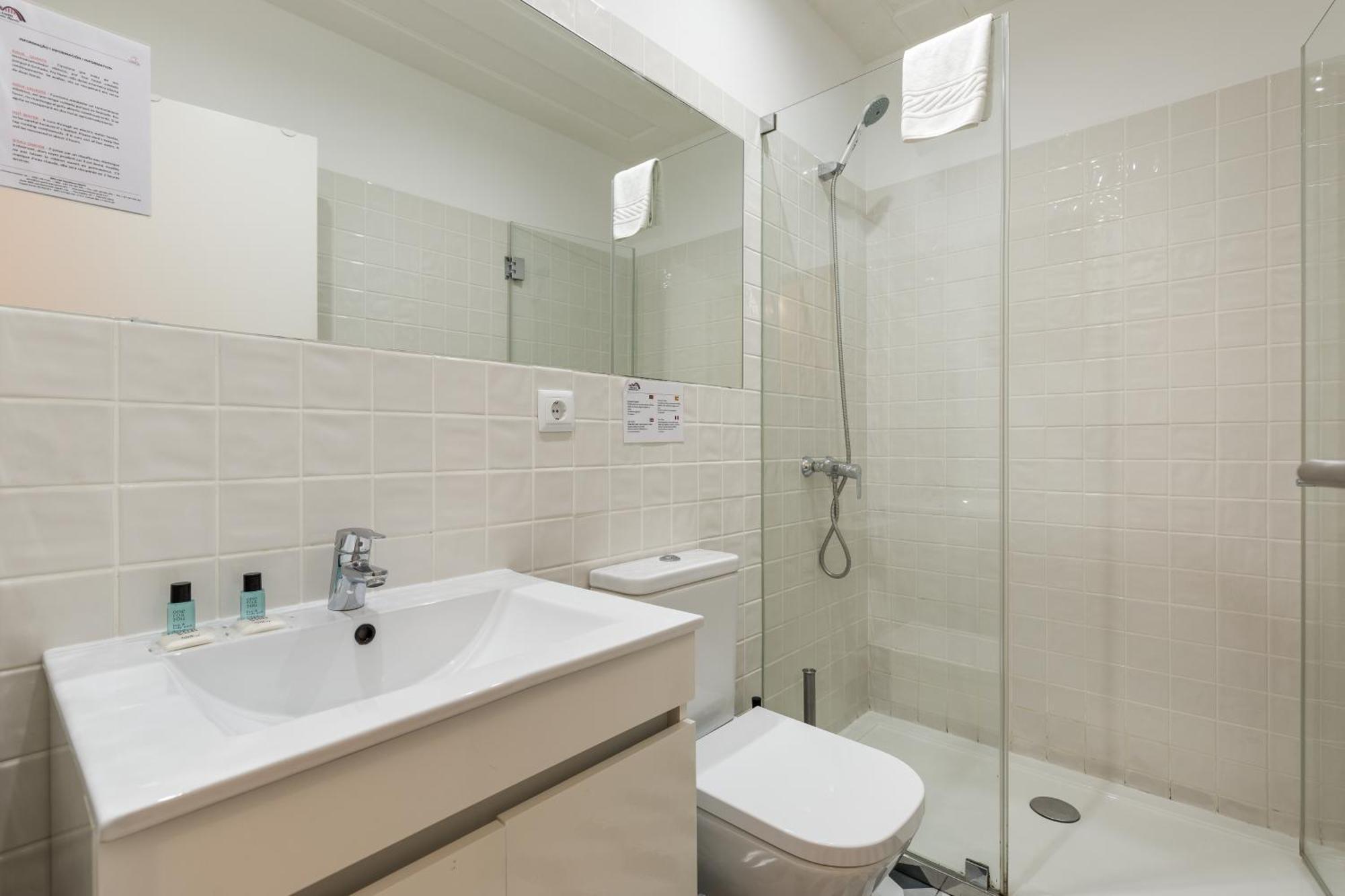 Bra.Com Apartments Oporto Pinheiros Luaran gambar